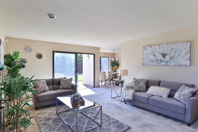 8760 Rancho Hills Drive, Gilroy CA: https://media.crmls.org/mediaz/ca6cb2f9-ce93-4a98-94af-0ef322414e75.jpg