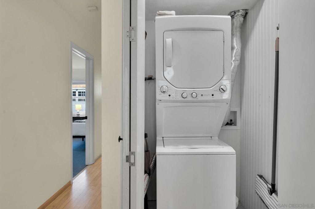 2704 Deerpark Dr - photo 17