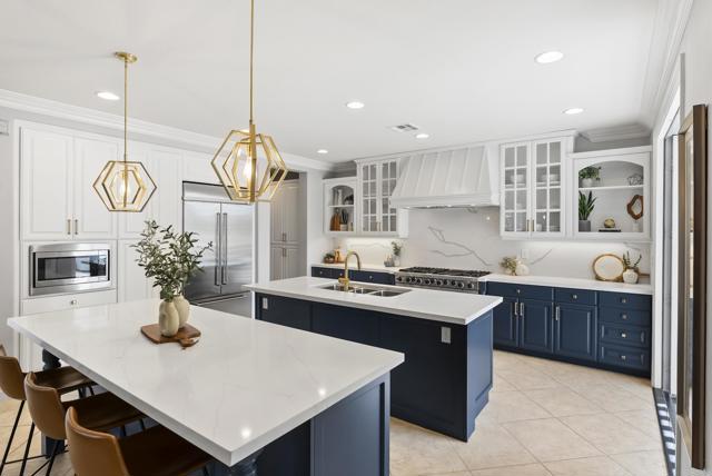 Detail Gallery Image 18 of 73 For 6257 Alverton, Carlsbad,  CA 92009 - 5 Beds | 4/1 Baths