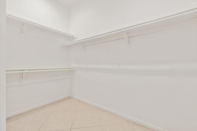 Image 21 of 49 For 79940 Hancock Court