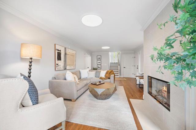 107 Knockash, San Francisco CA: https://media.crmls.org/mediaz/ca6ecfa4-3338-487a-a727-391520721f42.jpg