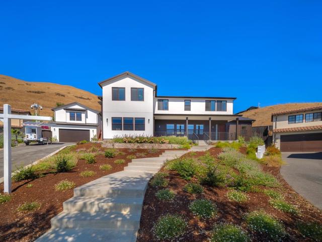 231 Cavalo Court, Fremont CA: https://media.crmls.org/mediaz/ca6f5525-40db-4609-8502-a4d4b3bc5b36.jpg