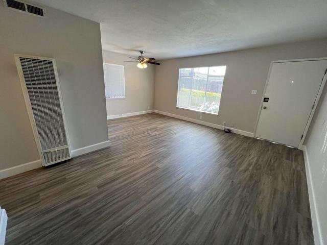 Image 14 of 17 For 24656 Oneil Avenue