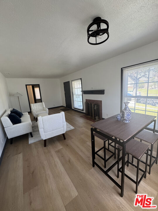 9829 S 7th Avenue, Inglewood CA: https://media.crmls.org/mediaz/ca6fcc1e-db5d-4d37-b247-5b275fb2f6b9.jpg