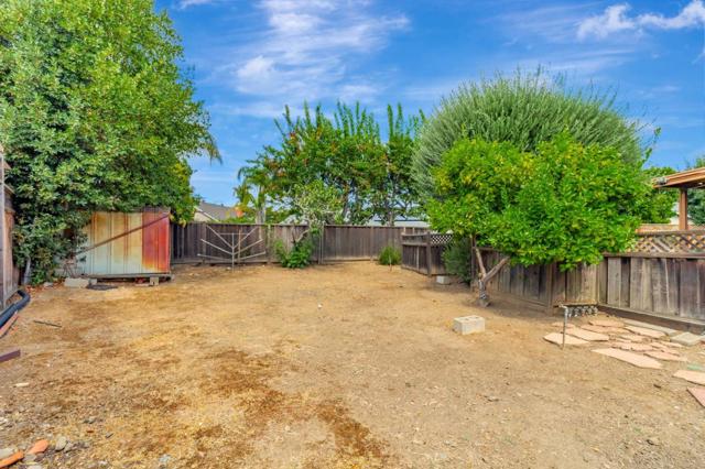 1615 Corte De Callas, San Jose CA: https://media.crmls.org/mediaz/ca70095e-fb55-40d8-a3f3-3ef9bc0f7075.jpg