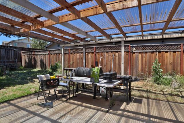 8421 Wayland Lane, Gilroy CA: https://media.crmls.org/mediaz/ca708362-20ea-4428-87bf-ed01f90b9c27.jpg