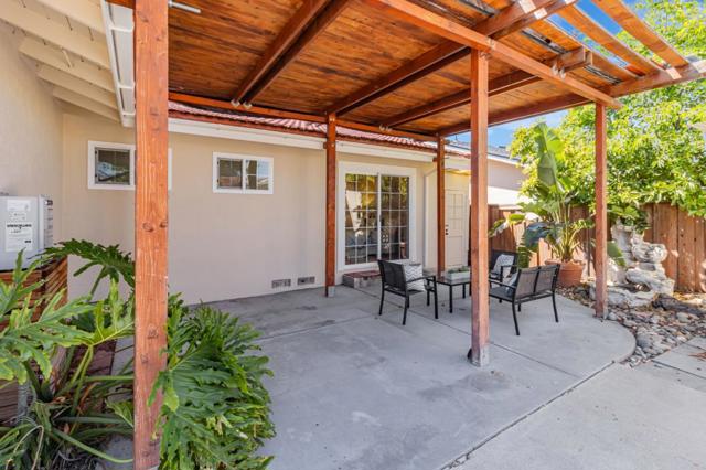 2081 Sheraton Drive, Santa Clara CA: https://media.crmls.org/mediaz/ca714a24-c091-4e1f-a074-79e9b1e94e55.jpg