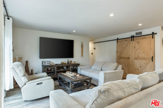 23320 Bassett Street, West Hills CA: https://media.crmls.org/mediaz/ca724306-90cf-44b6-9c0b-9d661a916334.jpg
