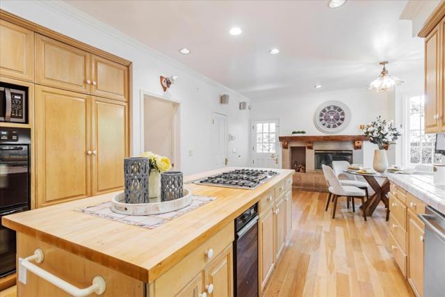 Image 10 of 59 For 1492 Webster Street