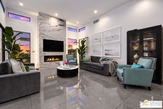 141 Blue Moon Drive, Palm Springs, CA 92262