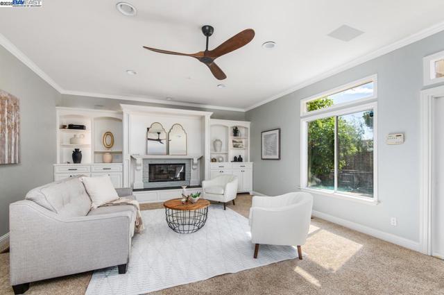 2405 Vintage Lane, Livermore CA: https://media.crmls.org/mediaz/ca746691-06b4-4fd4-8b38-2bbe7145bdf2.jpg
