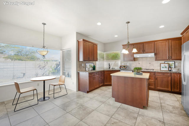 40180 Eastwood Lane, Palm Desert CA: https://media.crmls.org/mediaz/ca747423-0751-4583-8d7a-02394c05118b.jpg