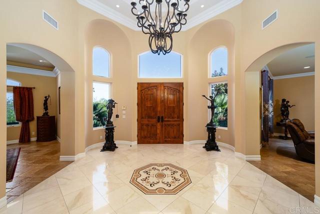 14106 Summit Crest, Escondido CA: https://media.crmls.org/mediaz/ca775019-afbb-4472-93f5-1c7392ff0f60.jpg