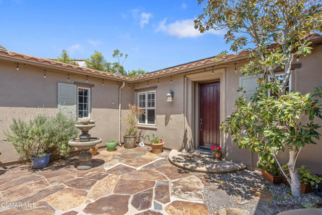 5309 Via Rincon, Newbury Park CA: https://media.crmls.org/mediaz/ca77cdc5-24d2-49a8-b4fc-0510f5566d4b.jpg