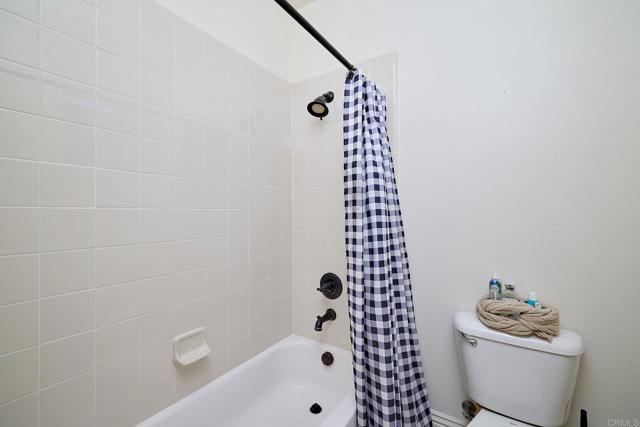 Detail Gallery Image 35 of 50 For 5617 Hidden Grove Way, Bonsall,  CA 92003 - 4 Beds | 3/1 Baths