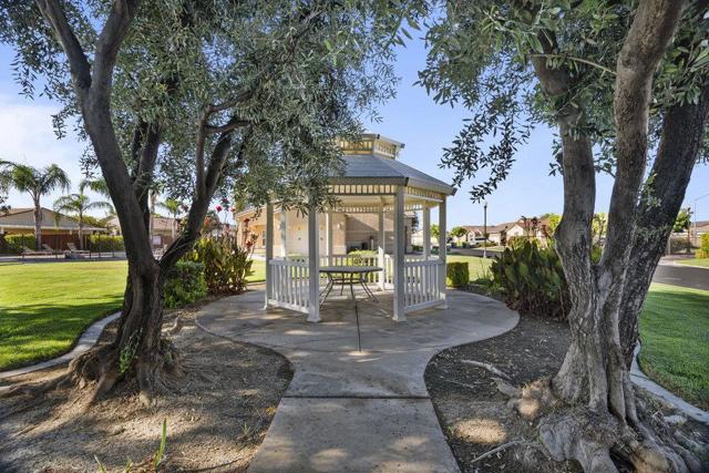 3009 La Vina Circle, Los Banos CA: https://media.crmls.org/mediaz/ca78d86f-f0d1-4c97-9eb0-8cbc09d2d0d7.jpg