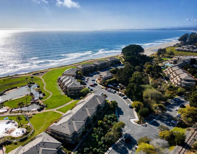 31 Seascape Resort Drive, Aptos CA: https://media.crmls.org/mediaz/ca790bb0-5bf4-411d-a8ed-91613b3598f0.jpg