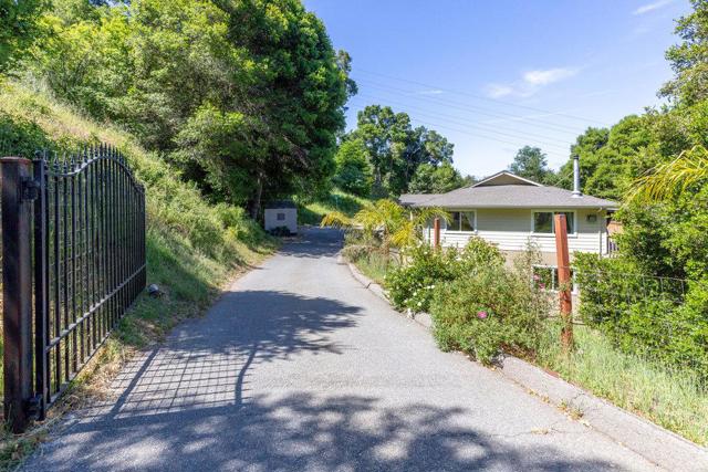 2889 Branciforte Drive, Santa Cruz CA: https://media.crmls.org/mediaz/ca79466a-c7dc-47df-84a0-7e25f9765a63.jpg