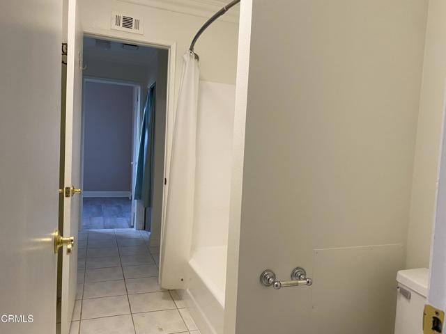 Detail Gallery Image 12 of 24 For 2394 Pleasant Way #J,  Thousand Oaks,  CA 91362 - 2 Beds | 1 Baths