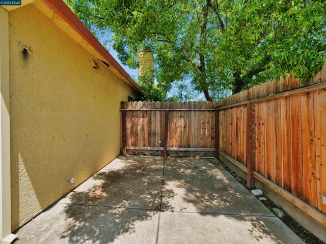 4300 Cannington Lane, Salida CA: https://media.crmls.org/mediaz/ca7b3fc0-eaed-4613-a02c-262191fa8709.jpg