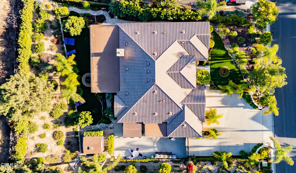 https://media.crmls.org/mediaz/ca7c2a19-ce93-4566-b93c-3a7baedc14a6.jpg?preset=X-Large