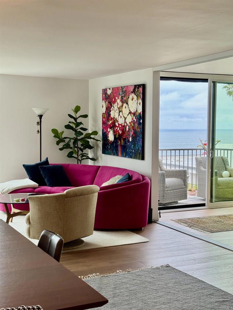 424 Stratford Court - photo 13