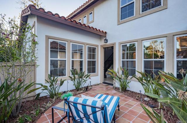 Detail Gallery Image 7 of 43 For 8092 Paseo Arrayan, Carlsbad,  CA 92009 - 5 Beds | 4/1 Baths