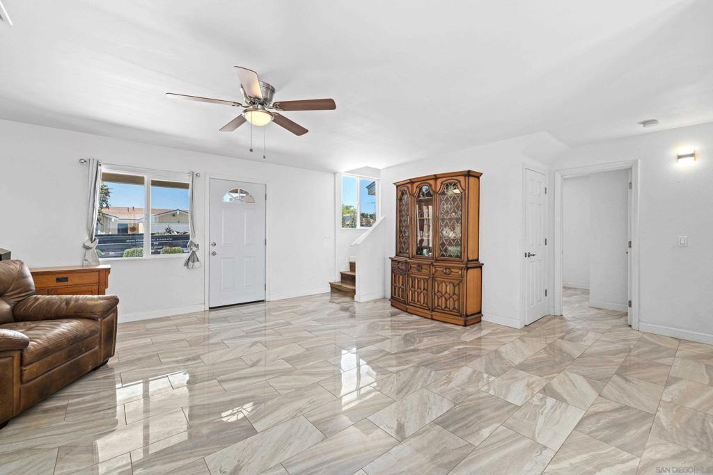 8025 Peach Point - photo 15