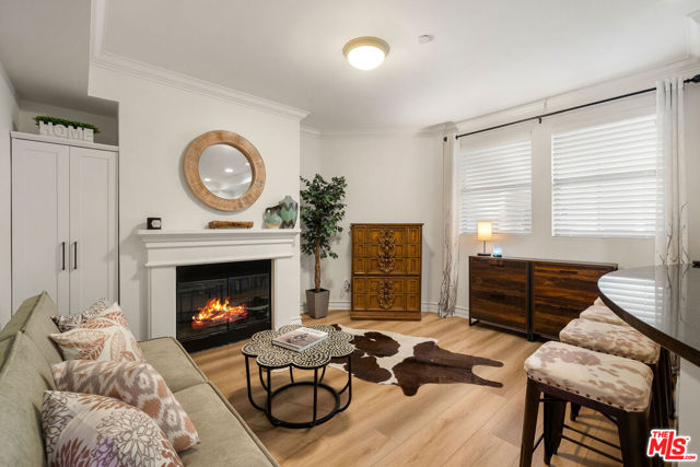 122 N Clark Drive, West Hollywood CA: https://media.crmls.org/mediaz/ca7e967e-dec8-41e4-90fc-eb3c62b6ea2f.jpg