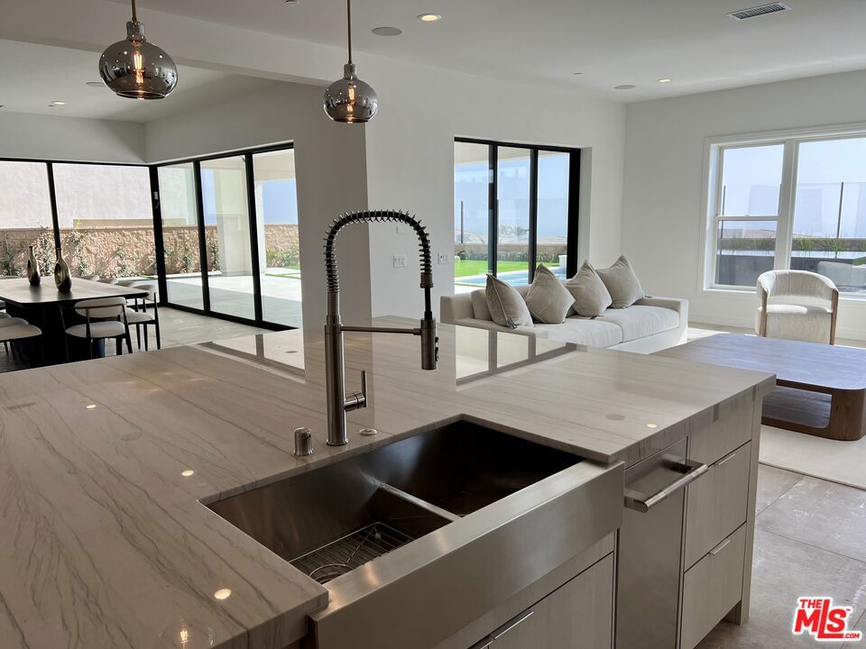 MLS #26837941 image #18