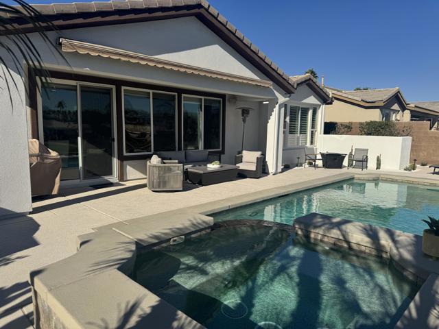 61722 Topaz Drive, La Quinta CA: https://media.crmls.org/mediaz/ca7f6296-0ef0-43d4-91a9-b2c6a0f9de51.jpg