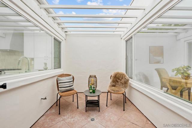 4912 Keos Way, Oceanside CA: https://media.crmls.org/mediaz/ca7f8888-92ff-46c7-b214-bf4f9da3f813.jpg