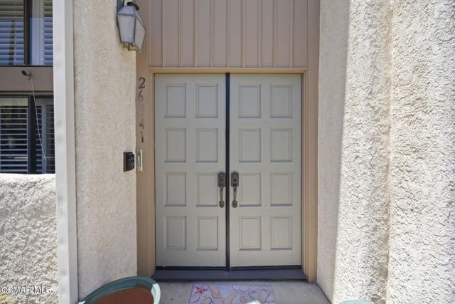 26341 W Bravo Lane, Calabasas CA: https://media.crmls.org/mediaz/ca7faa0e-79d1-42f8-becc-0adb5a8d708d.jpg