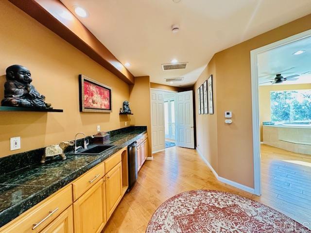 5456 Heatherton Drive, Somis CA: https://media.crmls.org/mediaz/ca8028ef-e370-46d7-8290-a6b42a83079f.jpg