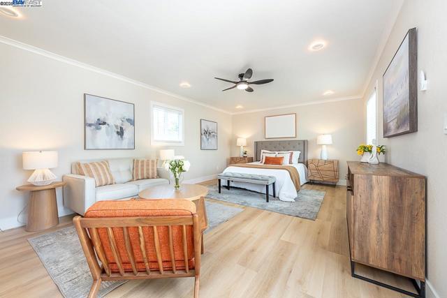 963 Douglas Dr, San Leandro CA: https://media.crmls.org/mediaz/ca80c18d-f2d0-4116-9cb8-22af4f13f614.jpg