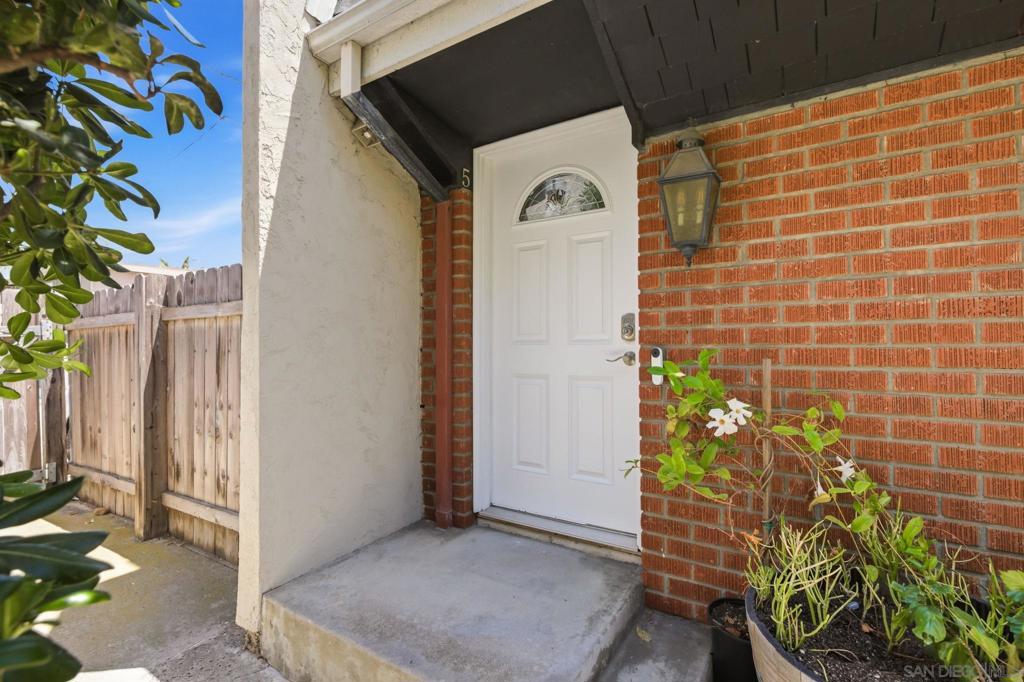 2018 Pacific Beach Drive - photo 4