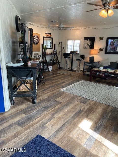 1550 Rory Lane, Simi Valley CA: https://media.crmls.org/mediaz/ca84416a-b0c0-4f4e-ae86-06b7399844ee.jpg