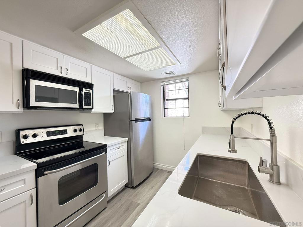 12027 Alta Carmel - photo 12