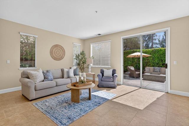 217 Augusta Lane, Aptos CA: https://media.crmls.org/mediaz/ca85b94e-e954-419c-86a4-4bc8b1a63754.jpg