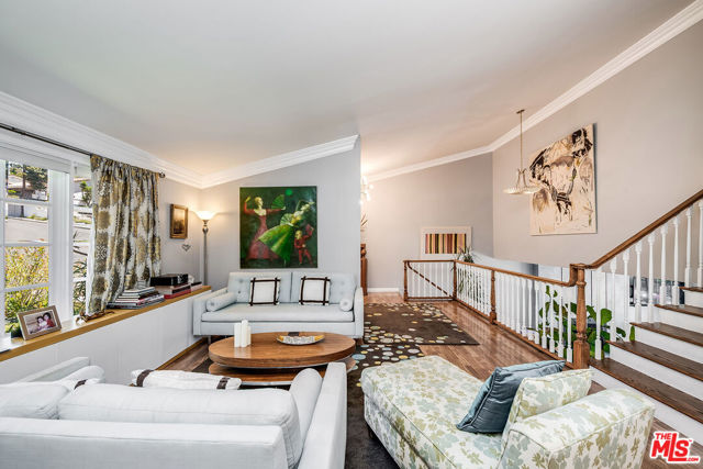 2223 Mcrae Drive, San Pedro CA: https://media.crmls.org/mediaz/ca869e66-cf2f-47ee-90ab-fb03315e54f5.jpg