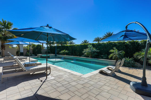 81320 Thunder Gulch Way, La Quinta CA: https://media.crmls.org/mediaz/ca86f19d-a036-45e5-ad00-c514e00729ba.jpg