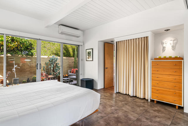 1611 S Calle Palo Fierro #4, Palm Springs, CA 92264