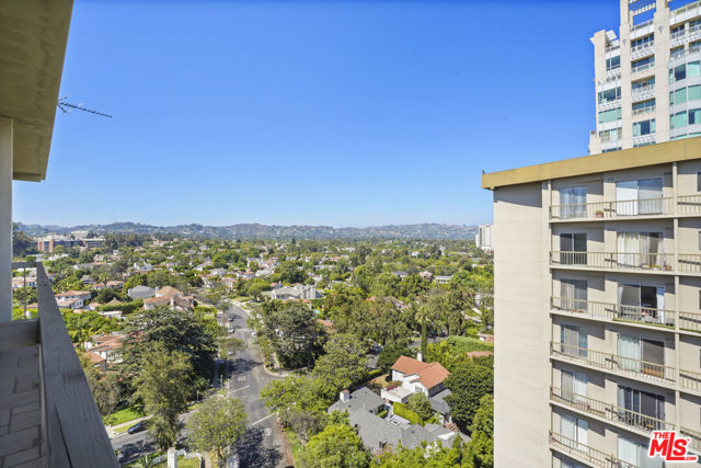10751 Wilshire Boulevard, Los Angeles CA: https://media.crmls.org/mediaz/ca875dae-67ad-477e-9ea4-e8265fe7fd97.jpg