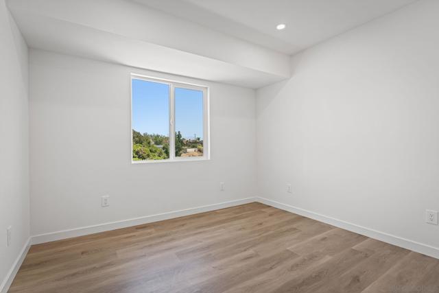 Image 10 of 15 For 2760 Reo Dr  
