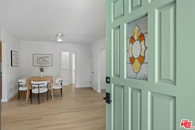 3588 Helms Avenue, Culver City CA: https://media.crmls.org/mediaz/ca8793a3-d42e-4b78-89bd-3e6d2225aba7.jpg