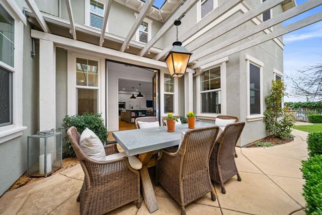 Detail Gallery Image 17 of 66 For 2813 Dove Tail Dr, San Marcos,  CA 92078 - 5 Beds | 4 Baths