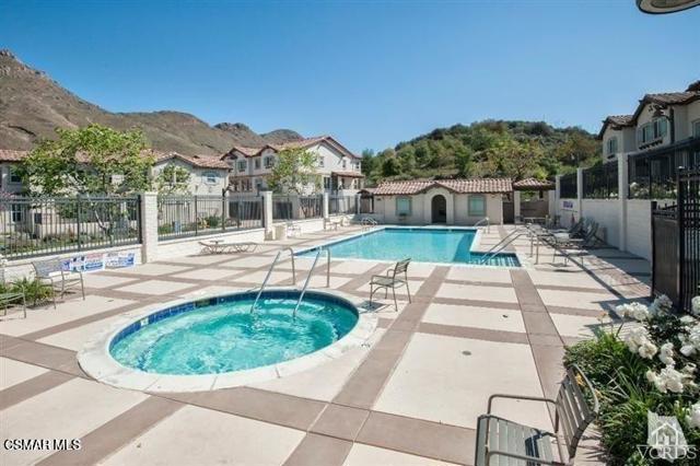4759 Via Altamira, Newbury Park CA: https://media.crmls.org/mediaz/ca8959d8-1ac9-4a3f-a113-52acf01052ff.jpg
