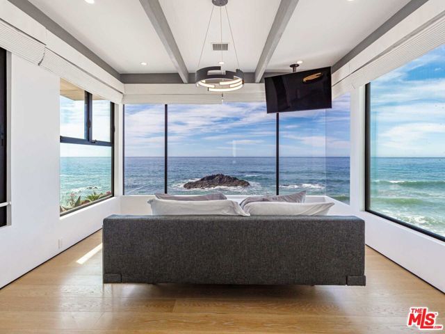 Drew Fenton | 24958 Malibu Road Malibu CA | MLS: 7307452