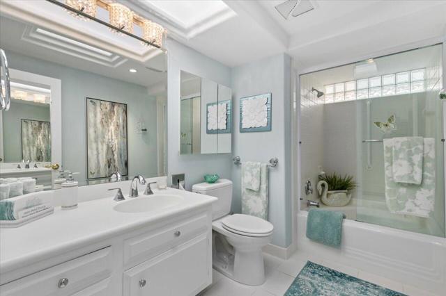 1462 La Loma Drive, San Marcos CA: https://media.crmls.org/mediaz/ca8ab15b-1815-4b81-9b31-b7f2464c00d4.jpg
