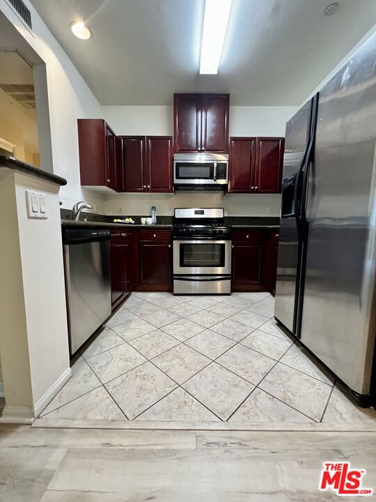 13941 Sherman Way, 205 photo 8